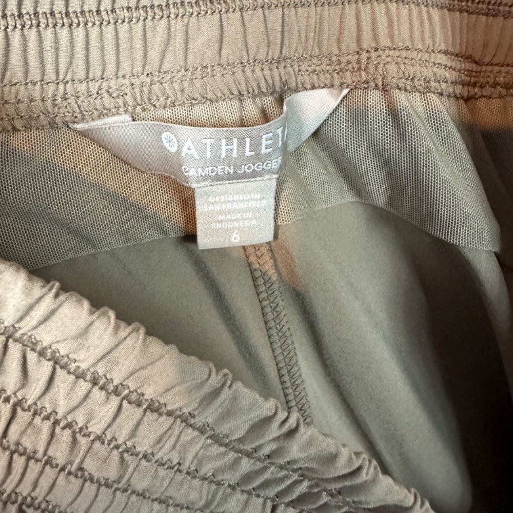 ATHLETA Camden Jogger in Brownstone Beige 6 - Picture 7 of 8